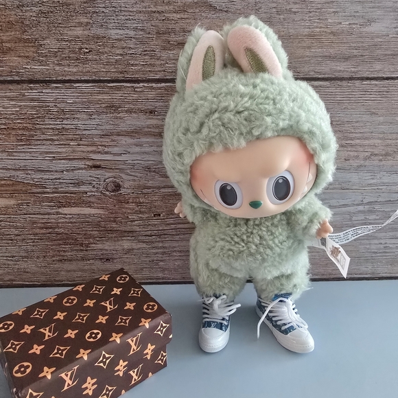 Fashion Designer Sneakers - Picture 1 of 4